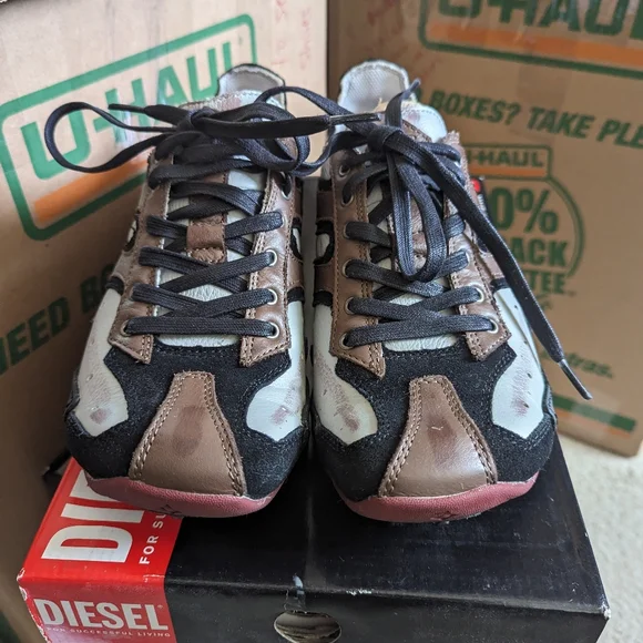 Diesel tennis shoes - Picture 3 of 9